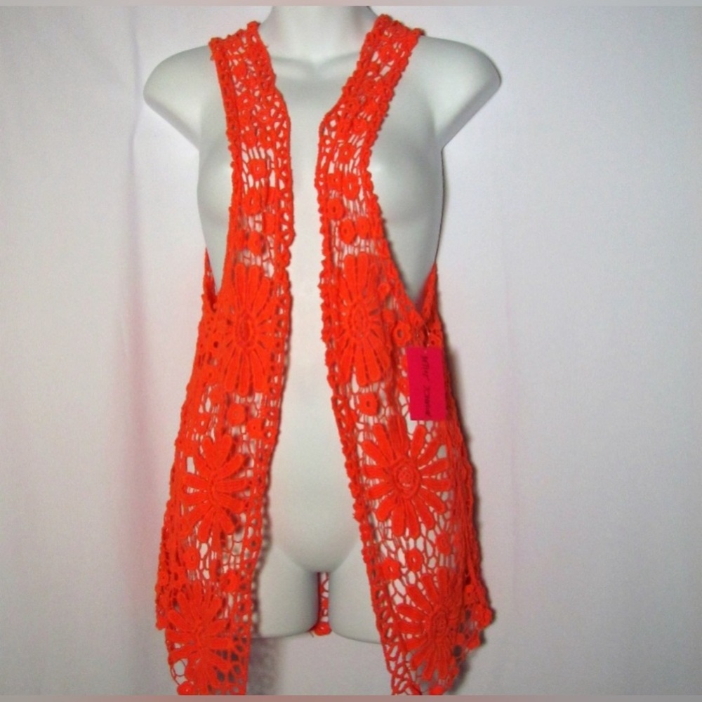 🔥Betsey Johnson Daisy Crochet Vest- RARE -DEADSTOCK